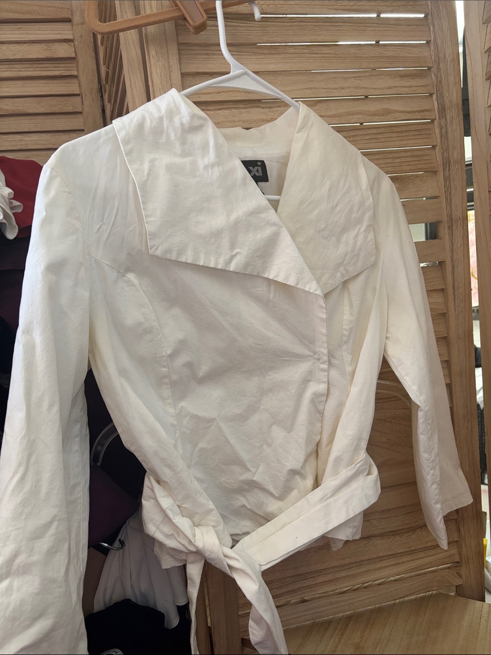 Taxi White Women's Tie-Waist Jacket Medium